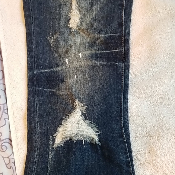 NWT Rock Revival Remix Mid Rise Straight destroyed - Picture 11 of 12